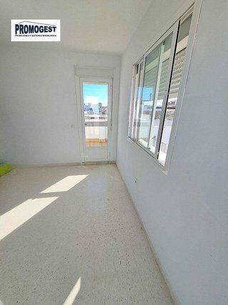 Piso en venta en Brenes