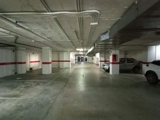 Garaje en venta en Colores - Entreparques en Sevilla