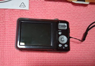 Cámara Samsung ES65 completa