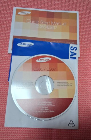 Cámara Samsung ES65 completa