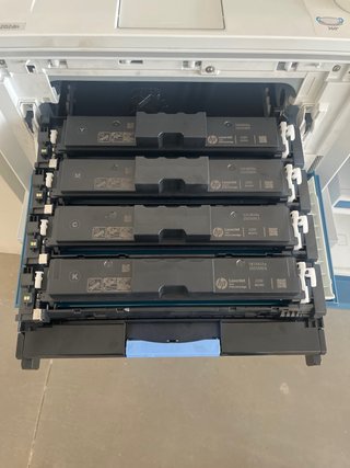 Impresora HP Color LaserJet Pro M283fdw