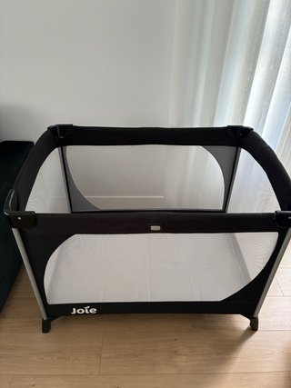 Cuna de viaje Joie