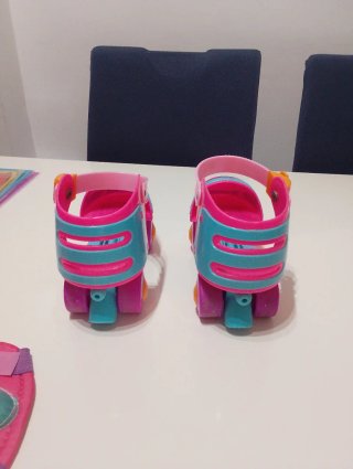 Patines Molto Roller y protecciones infantiles