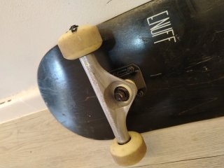 Skate Board Negro ENUFF