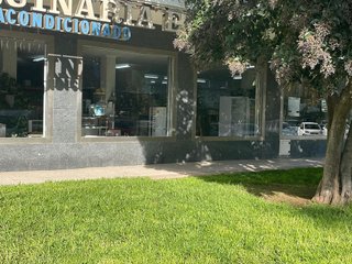 Local comercial en alquiler en Parque Lisboa - La Paz en Alcorcón