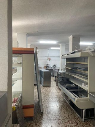 Local comercial en alquiler en Parque Lisboa - La Paz en Alcorcón