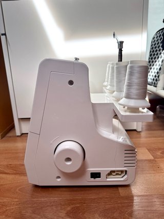 Remalladora Overlock Alfa 8707- COMO NUEVA
