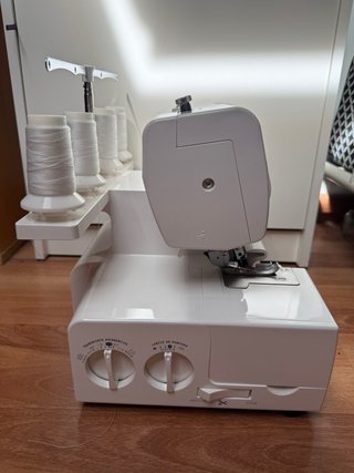 Remalladora Overlock Alfa 8707- COMO NUEVA