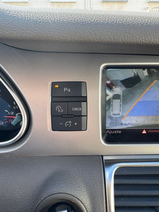 Audi Q7 2011