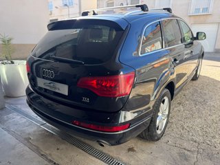 Audi Q7 2011