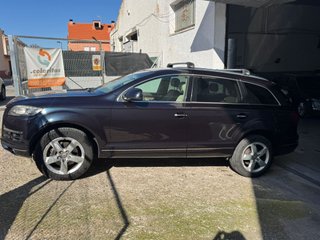 Audi Q7 2011