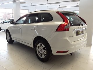 Volvo XC60 2.0 D3 136 CV KINETIC 2WD