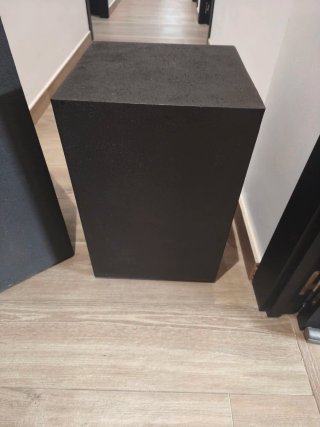 Mesas auxiliares, peanas de Metal Zara Home