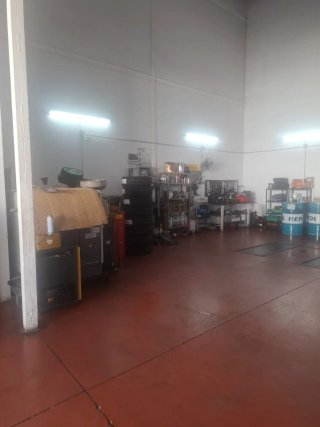Traspaso Taller Mecánico con Licencia