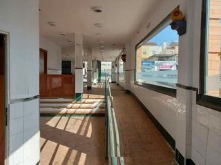 Local comercial en venta en Centro en Bormujos