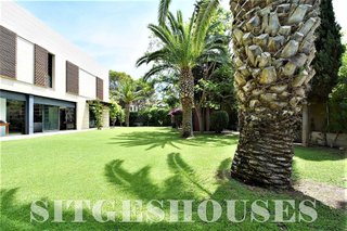 Casa pareada en alquiler en Vinyet-Terramar-Can Pei-Can Girona en Sitges