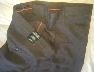 Pantalón vestir Tallas Grandes 64 gris hombre