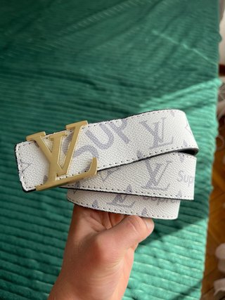Cintura Louis Vuitton Bianca e Dorata