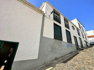 Casa adosada en venta en Santa Cruz de la Palma