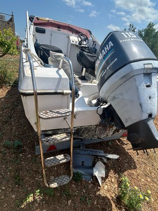 Barco Glastron La Raya Medium Day