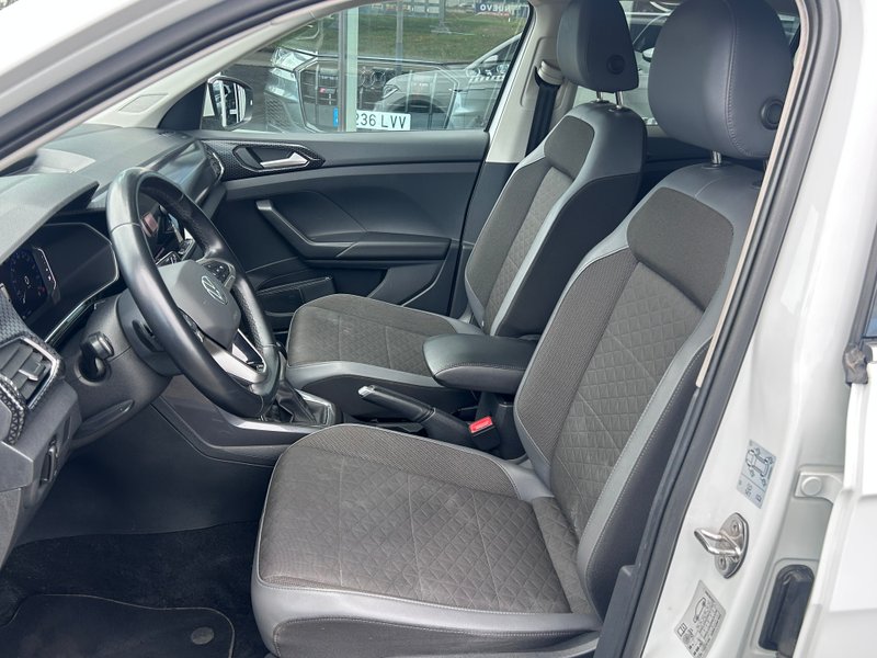 Volkswagen T-Cross Sport 1.0 TSI DSG (2021) 2022, foto 9