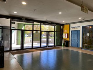 Local comercial en venta en Zona Estación - Centro en Tres Cantos