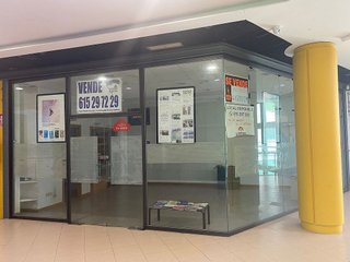 Local comercial en venta en Zona Estación - Centro en Tres Cantos