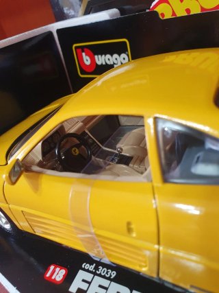 Ferrari 348 TB  Bburago scala da 1/18
