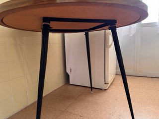 Mesa redonda madera y metal