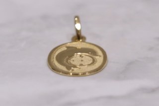 MEDALLA DELFÍN-RELOJ, ORO 18K/1.6g