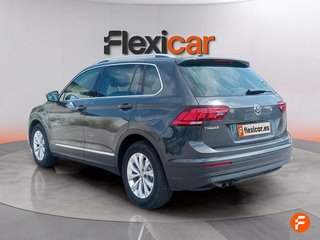 Volkswagen Tiguan .