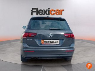 Volkswagen Tiguan .