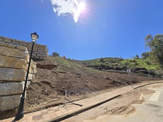 Terreno en venta en La Cala Golf - Lagar Martell en Mijas