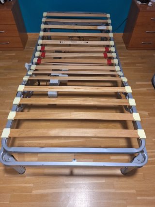 2 Sommier elettrici reclinabili