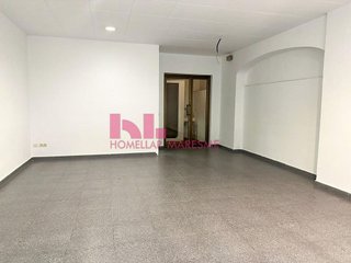Local comercial en alquiler en Calella