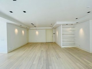 Piso en alquiler en Almagro en Madrid