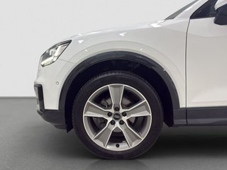 Audi Q2 Design 30 TDI 115 c.v / 18.000 Kms