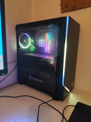 Procesador: Intel(R) Core(TM) i7-9700K CPU @ 3.60G