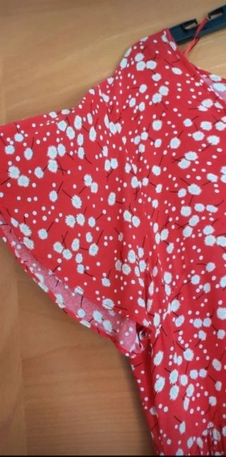 Vestido rojo flores blancas Talla XL