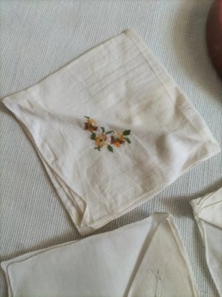 Pañuelos antiguos bordados virgen dolorosa