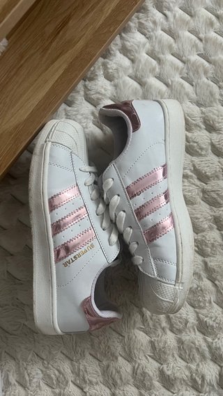 Adidas Superstar Talla 39 Rosa y Blanco