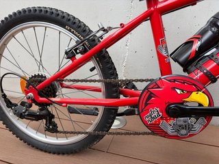 Bicicleta infantil B'TWIN roja