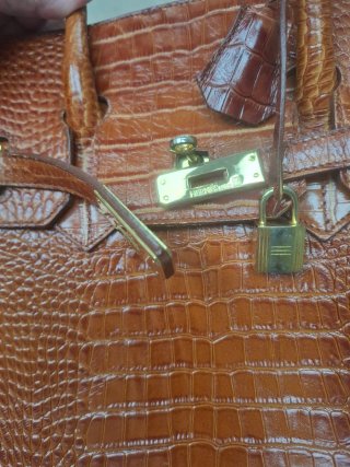 Bolso tipo Grace caldera