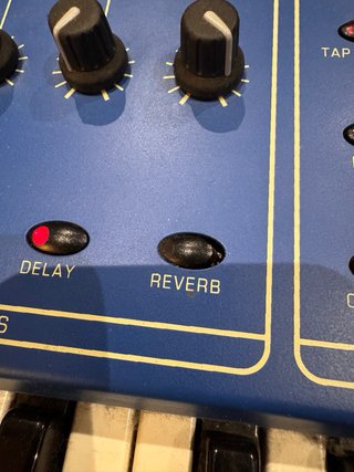 Sintetizador Oberheim OB12