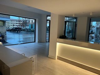 Local comercial en alquiler en Ensanche en Pamplona
