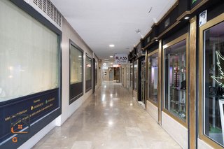 Oficina en alquiler en San Matías - Realejo en Granada