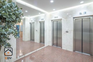 Oficina en alquiler en San Matías - Realejo en Granada