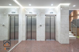 Oficina en alquiler en San Matías - Realejo en Granada