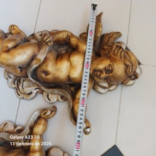 Grandi angeli in legno dorati