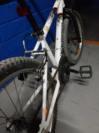 Bicicleta Rockrider ST100 Decathlon
